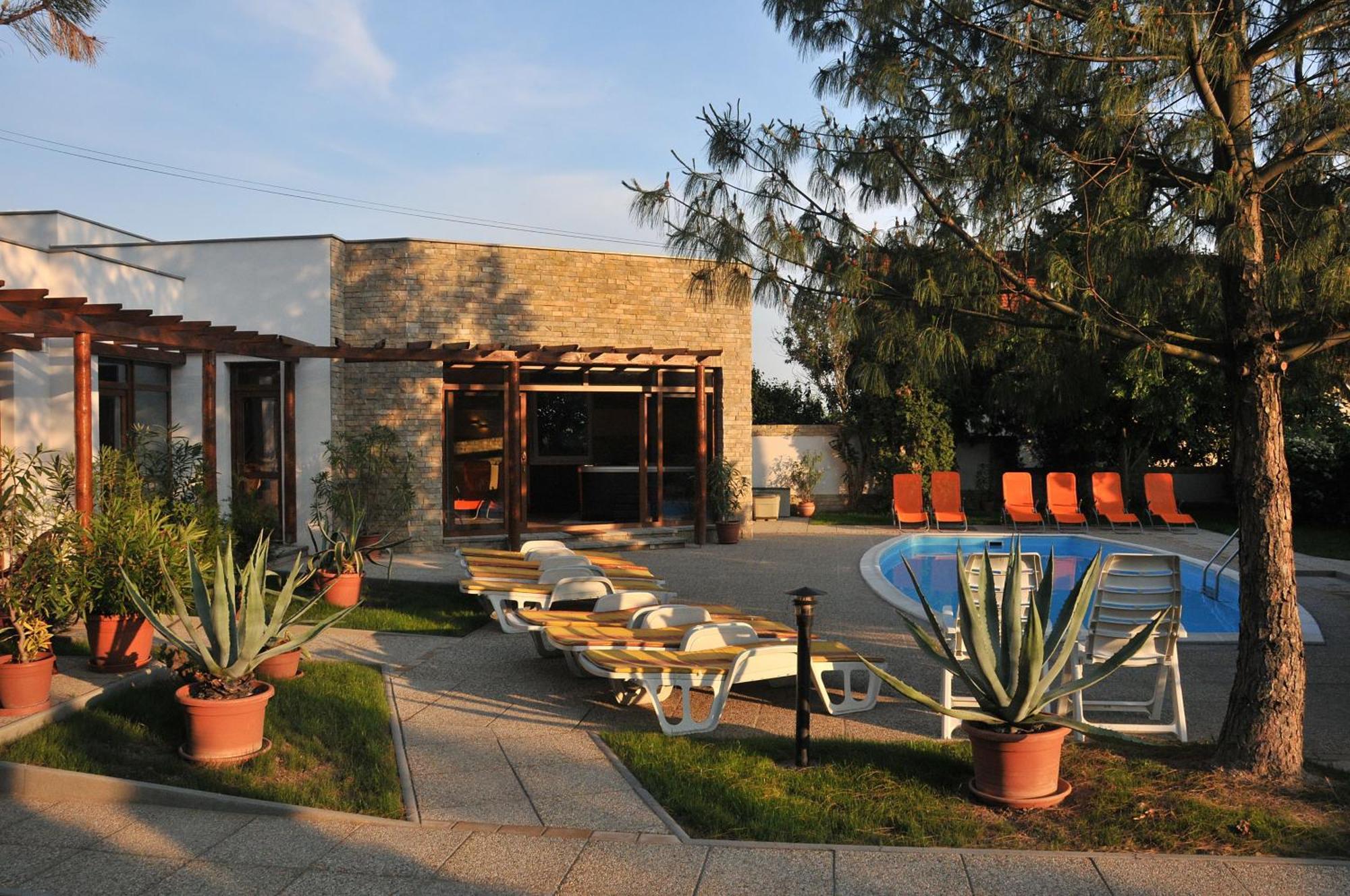 Hotel Adler & Wellness 3*